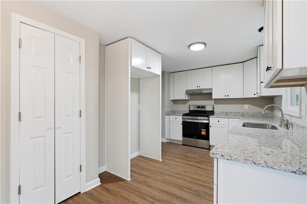 1455 Parkmont Drive, Roswell, GA, 30076 1455 Parkmont Drive