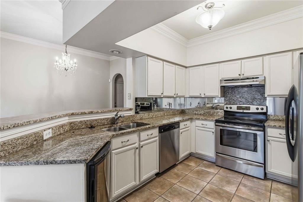 3777 Peachtree Road NE 533