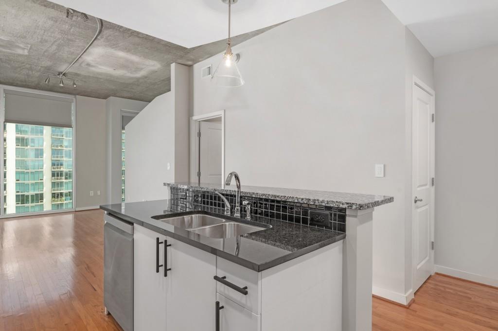 Eclipse - Residential Lease