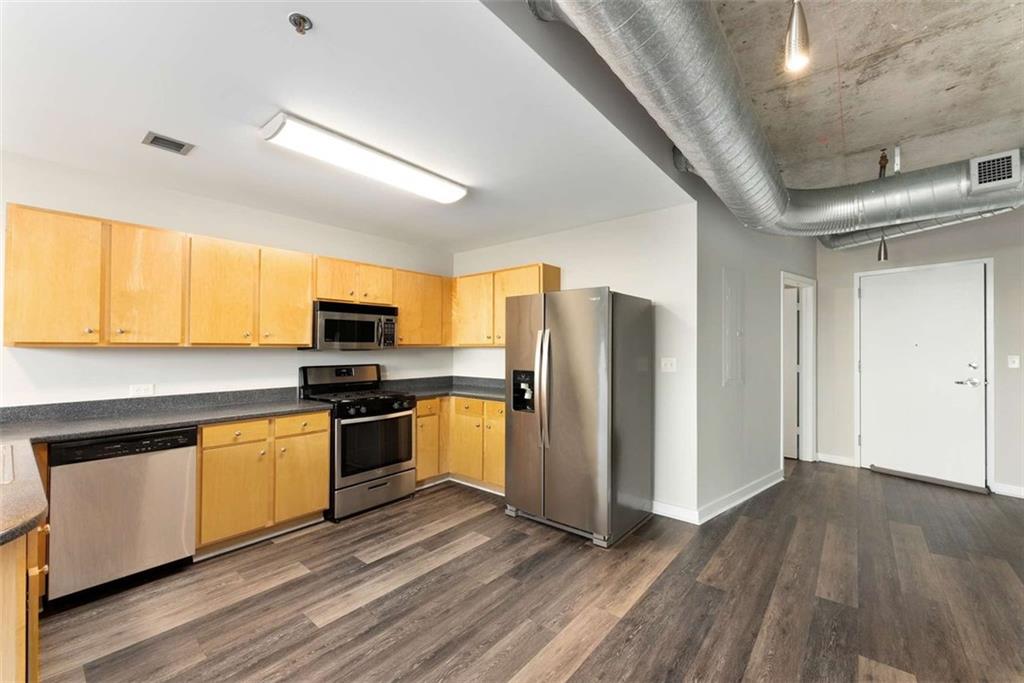 115 W Peachtree NW 704