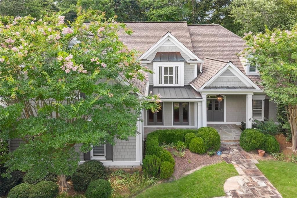 Photo of 3717 Langley Oaks Place SE, Marietta, GA 30067 (MLS # 7810735)