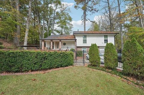 Photo of 1015 Terramont Drive, Roswell, GA 30076 (MLS # 7732772)