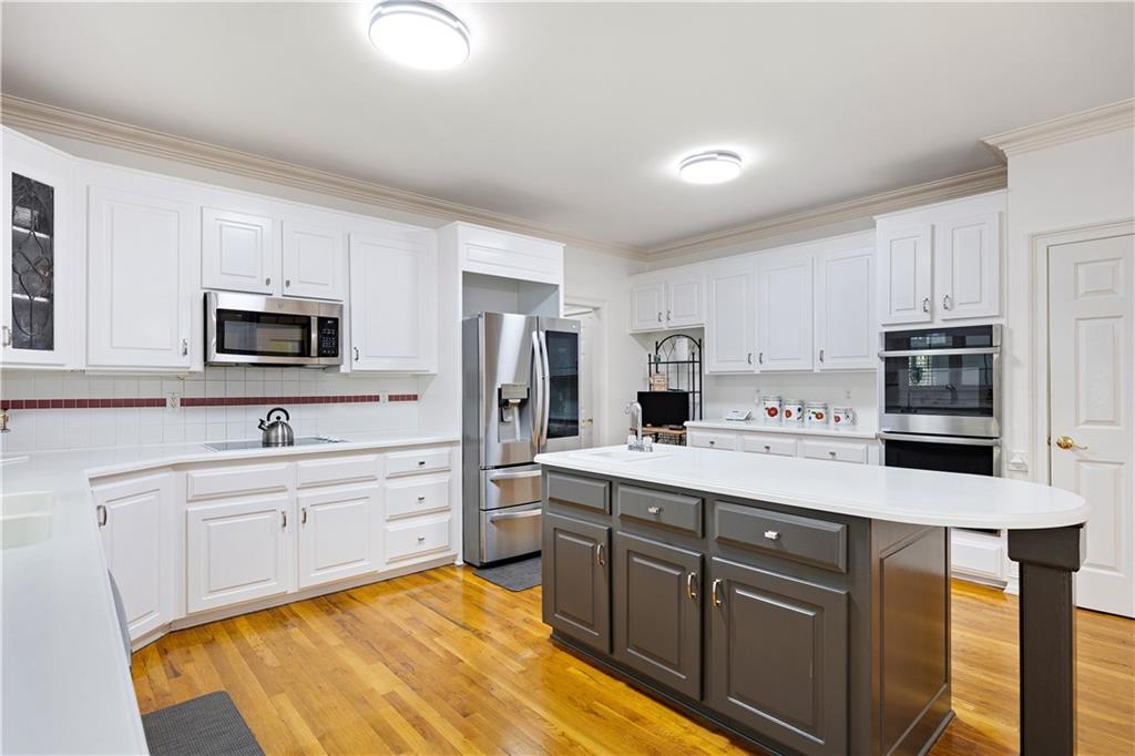 5200 Old Mountain Court NW