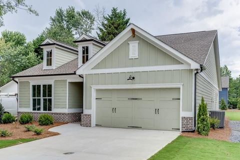 A home in Flowery Branch