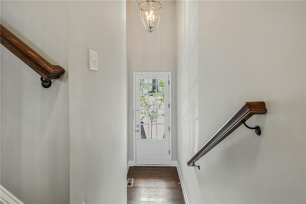535 Rose Garden Lane