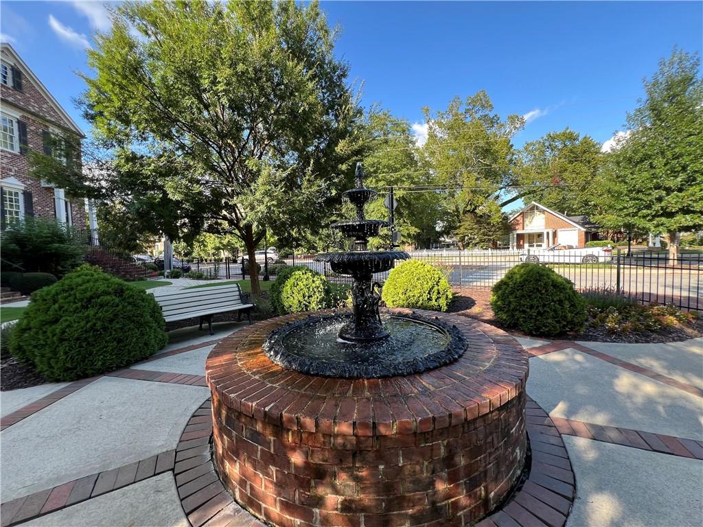 535 Rose Garden Lane