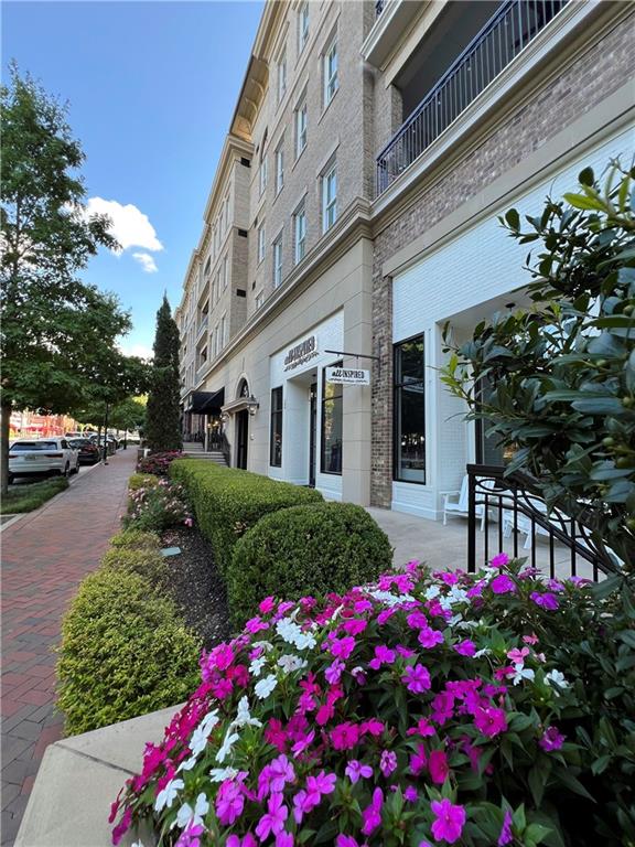 535 Rose Garden Lane