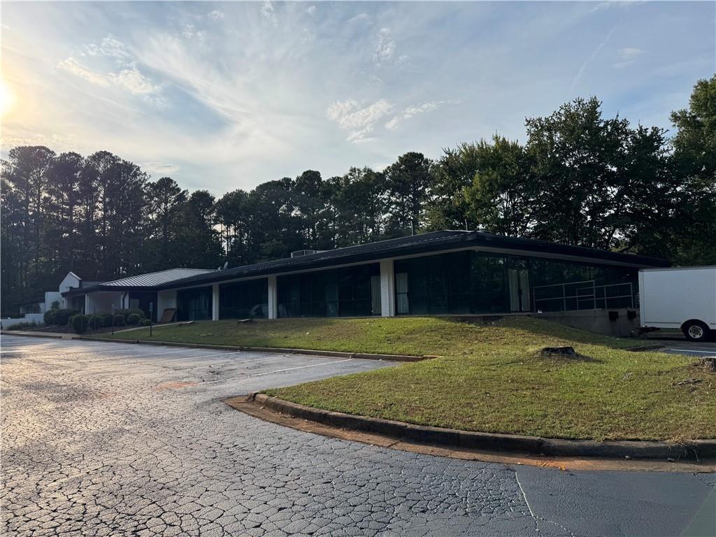 5000 Mcginnis Ferry Road