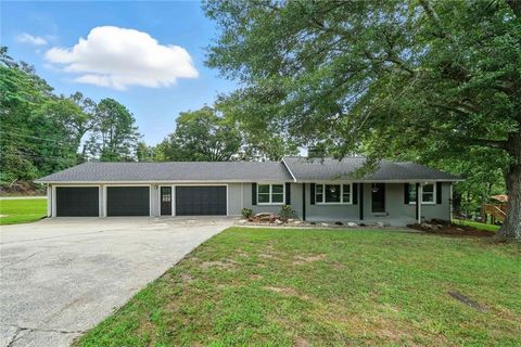 Homes For Sale - 115 Dixie Lane<br/> Ball Ground, GA 30107