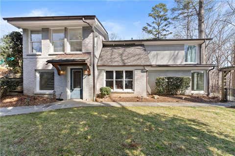 Homes For Rent - 5983 Nachoochee Trail<br/> Flowery Branch, GA 30542