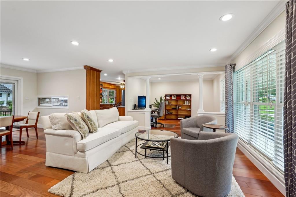 2624 Lake Erin Drive Drive