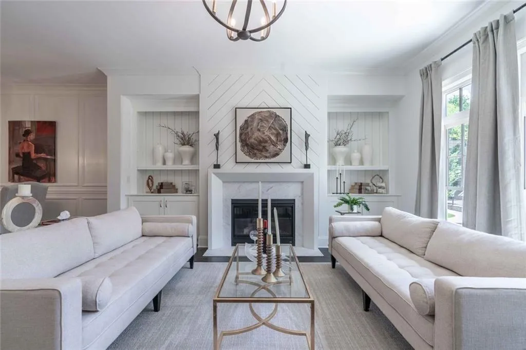 Senoia, Georgia 30276, United States, 3 Bedrooms Bedrooms, ,4 BathroomsBathrooms,Residential,Active,185891