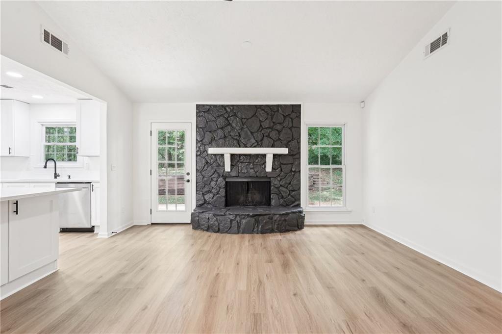 250 Huntcliff Court, Fayetteville, Georgia image 13