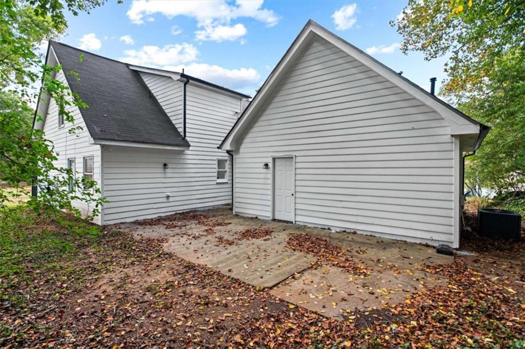 521 Stonemill Manor