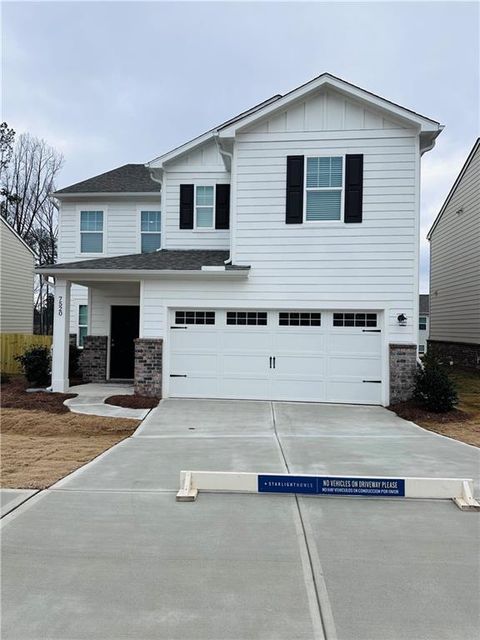 7520 Saffron Avenue Covington GA 30014