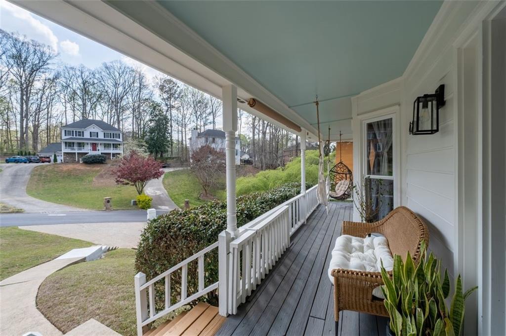 4818 Village Square NW