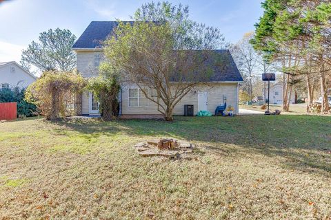 A home in Flowery Branch