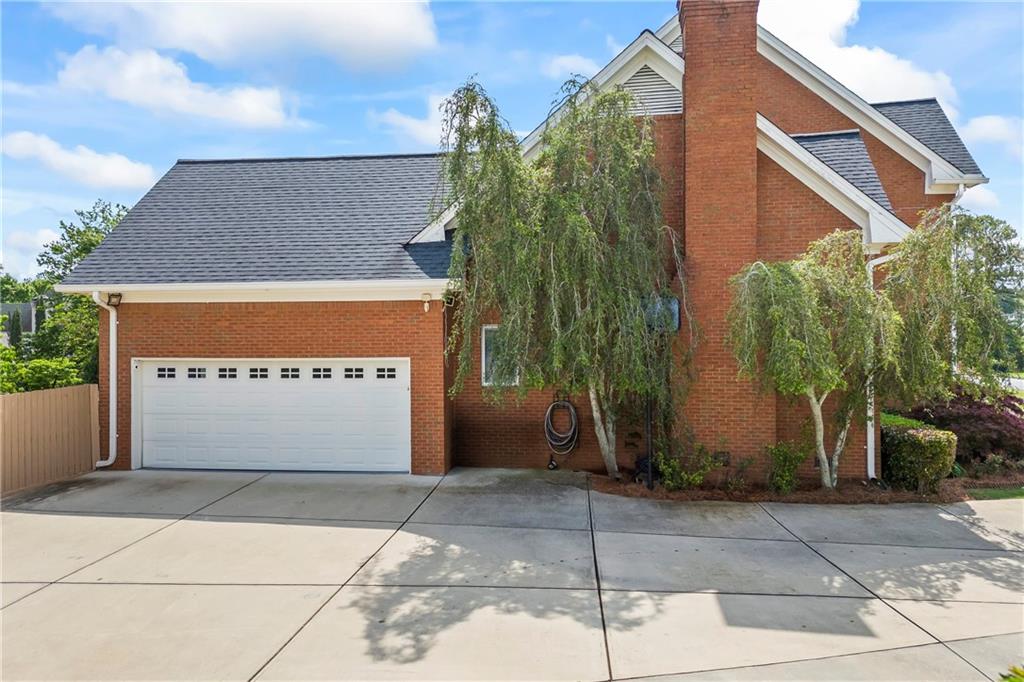 1402 Bromley Drive
