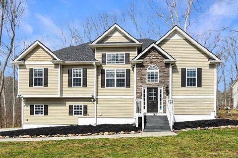 Homes For Sale - 145 Laurel Creek Court<br/> Carrollton, GA 30117