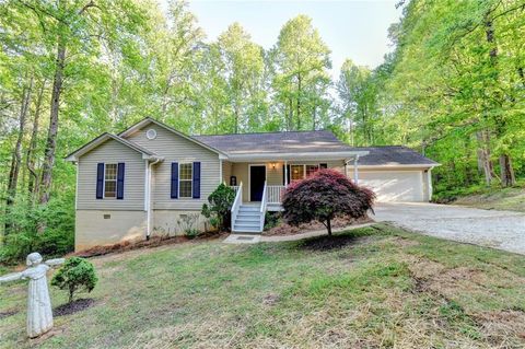 Homes For Sale - 5337 Stillwater Lane<br/> Braselton, GA 30517