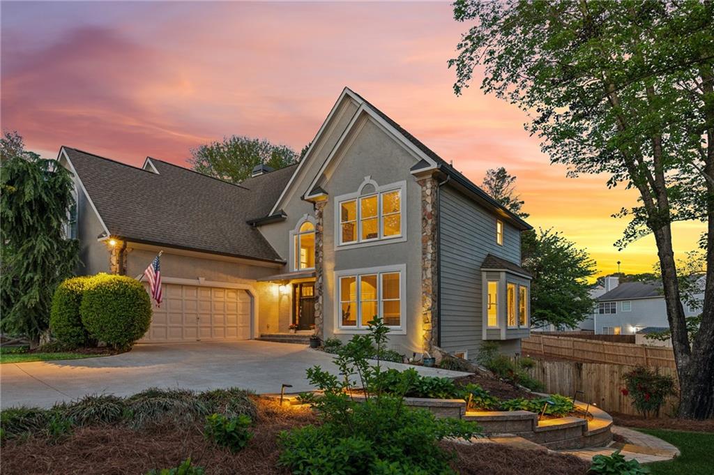 422 Laurian Way, Kennesaw, Georgia image 1