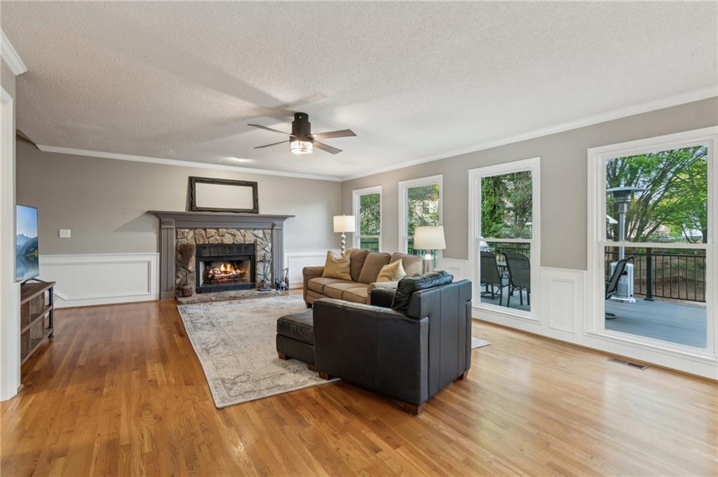 422 Laurian Way, Kennesaw, Georgia image 12
