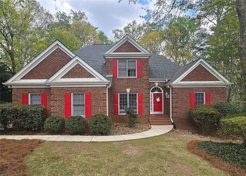 Homes For Sale - 4320 Waterford Drive<br/> Suwanee, GA 30024