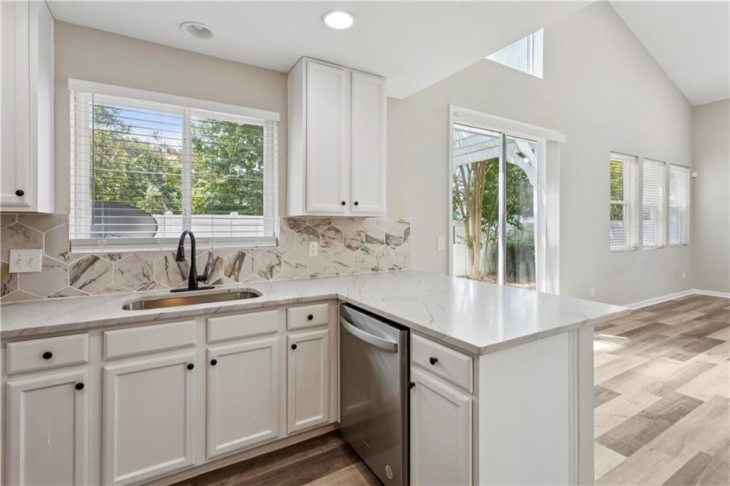 River Park - Residential Lease