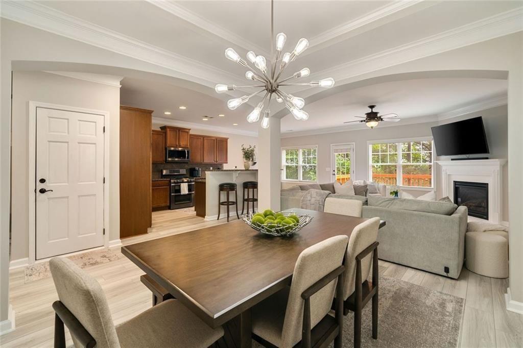690 Cobblestone Creek Lane