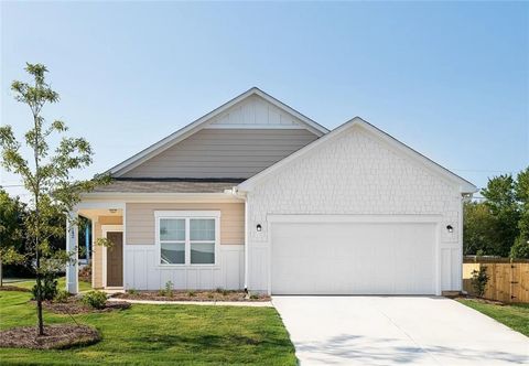 Homes For Sale - 13 Crescent Boulevard<br/> Carrollton, GA 30116