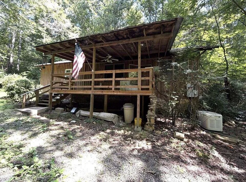 202 Standing Rock Lane