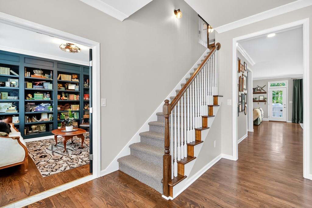 1223 Gathering Oaks Court SE