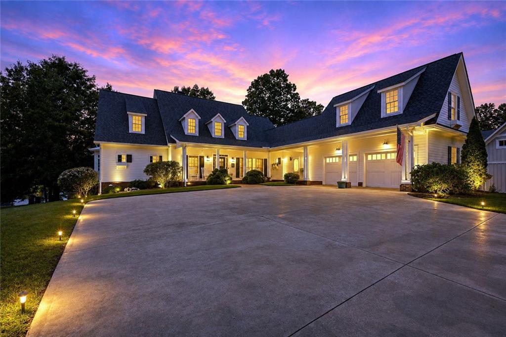 53 Winterhawk Cove