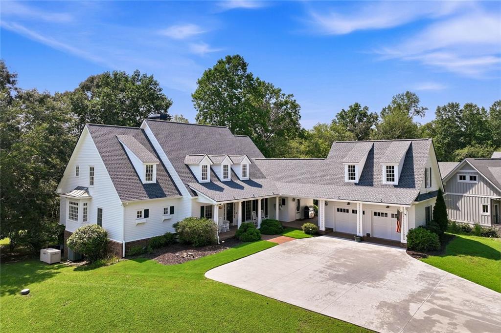 53 Winterhawk Cove