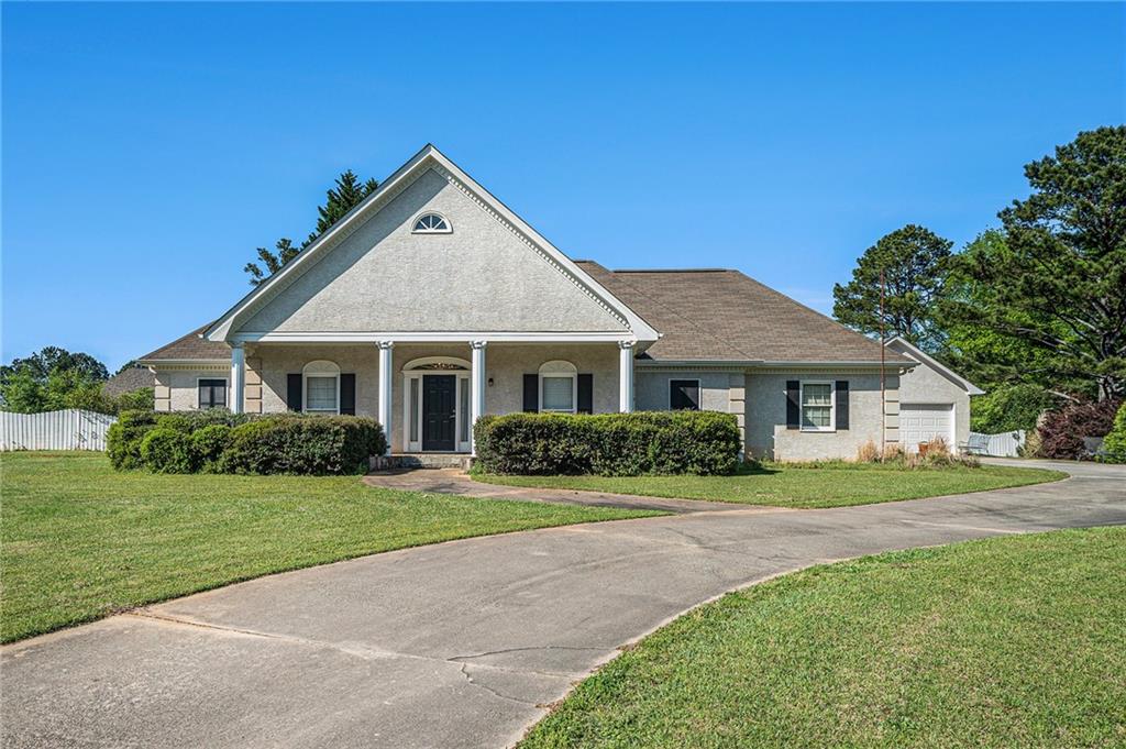 950 Sundew Drive, Conyers, Georgia image 2