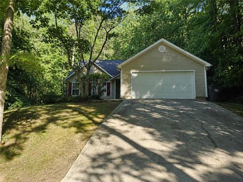 Homes For Sale - 300 Lakeside Drive<br/> Covington, GA 30016