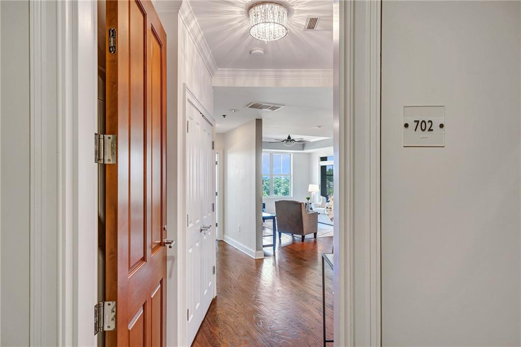 2881 Peachtree Road NE 702