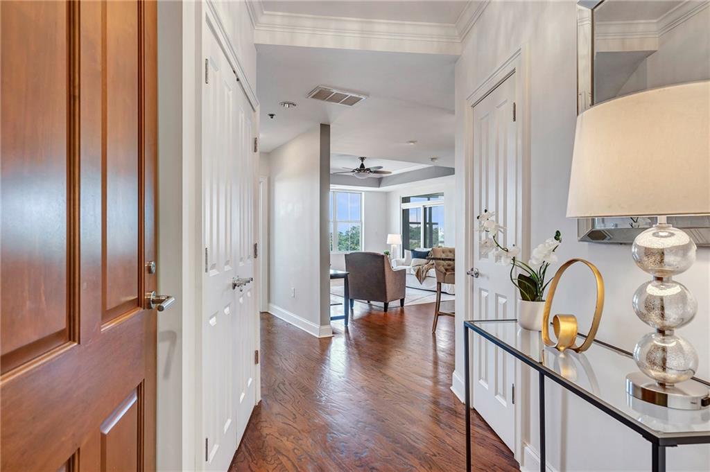 2881 Peachtree Road NE 702