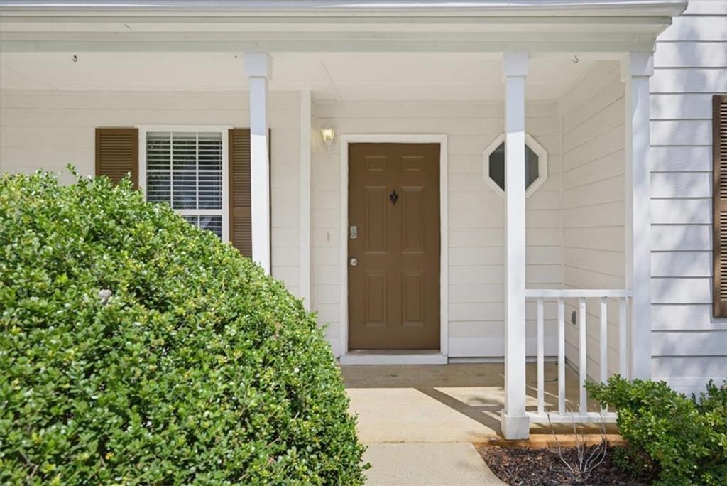 4869 Noah Ridge