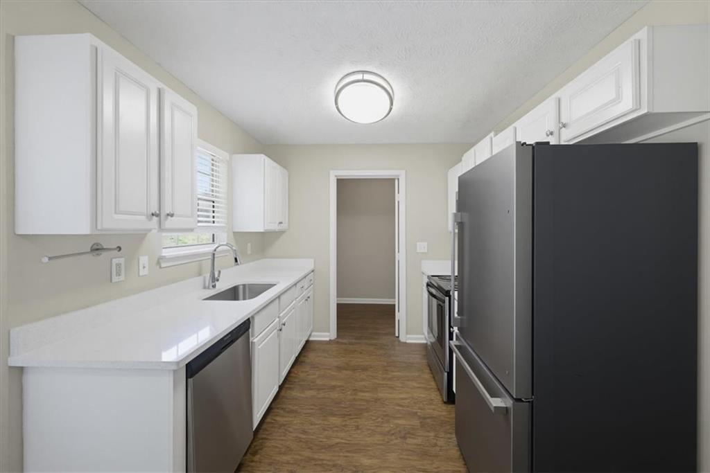 4869 Noah Ridge