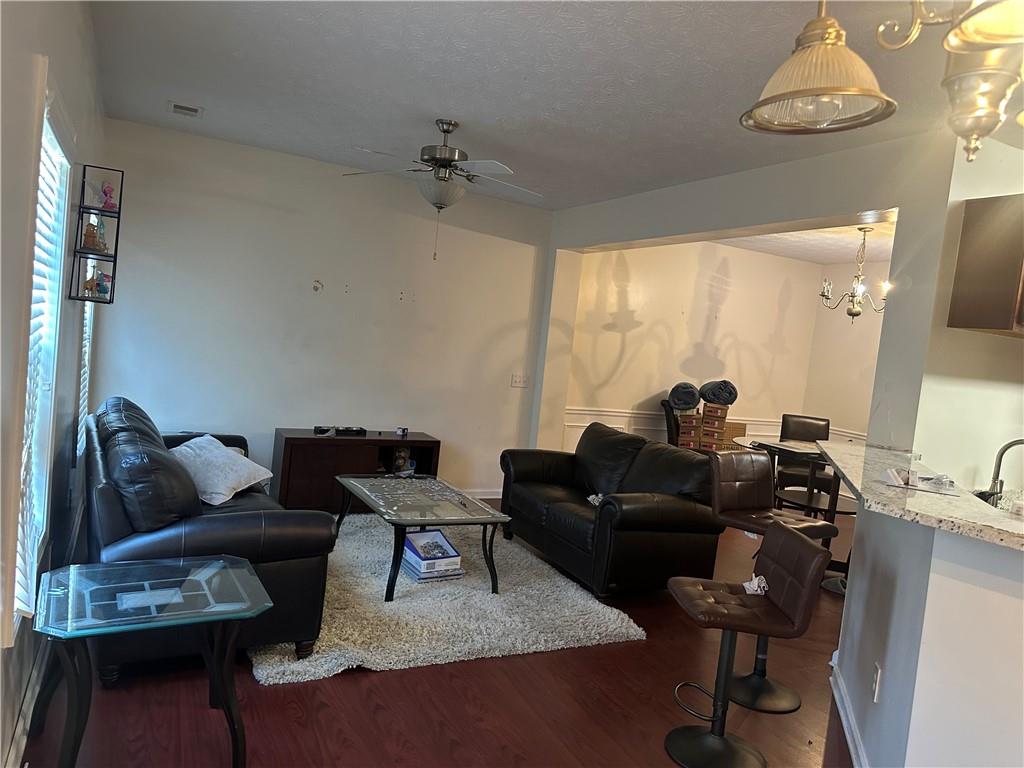 2555 Flat Shoals Road 2006
