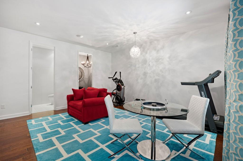 Savoy At Town Brookhaven - Residential