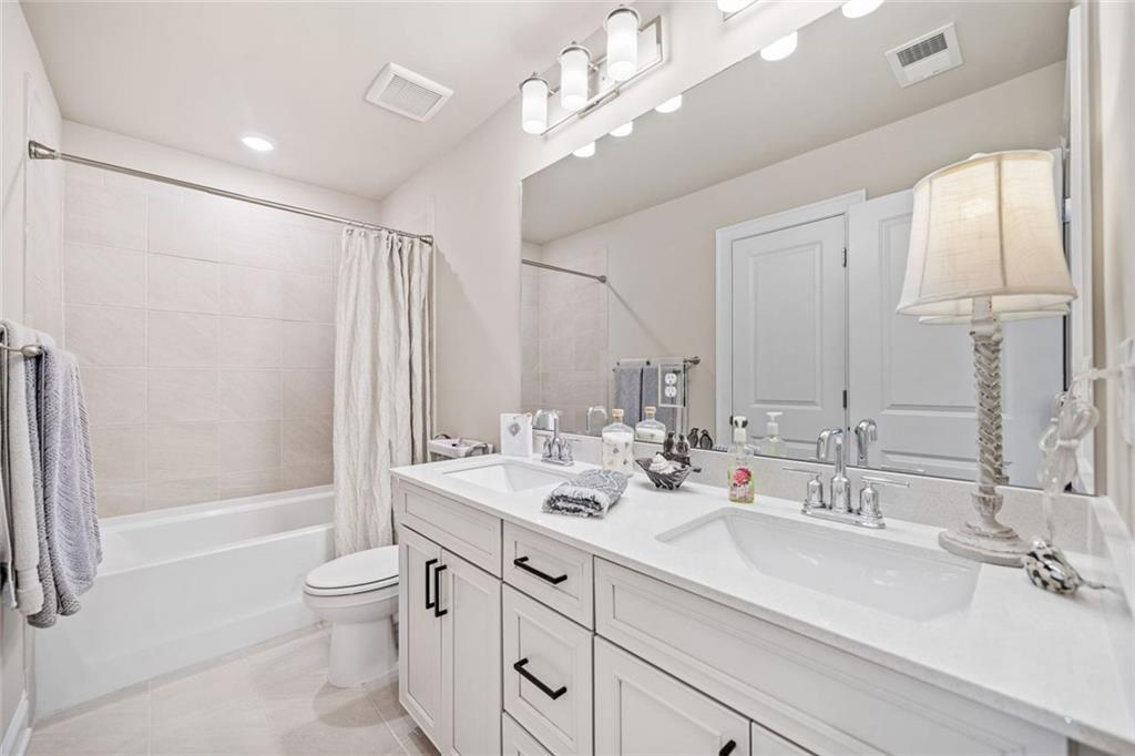 Ridgewalk Landing - Residential Lease