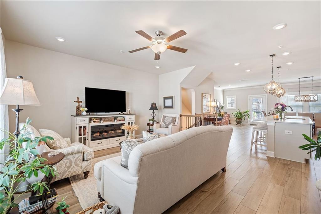 Ridgewalk Landing - Residential Lease