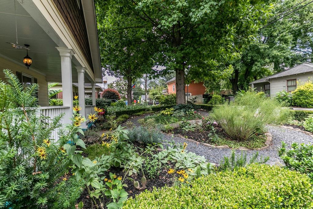 1084 Sanders Avenue SE A-B