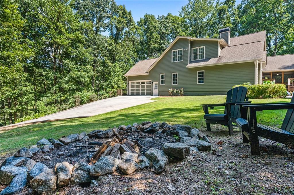 Kingston Square - Residential