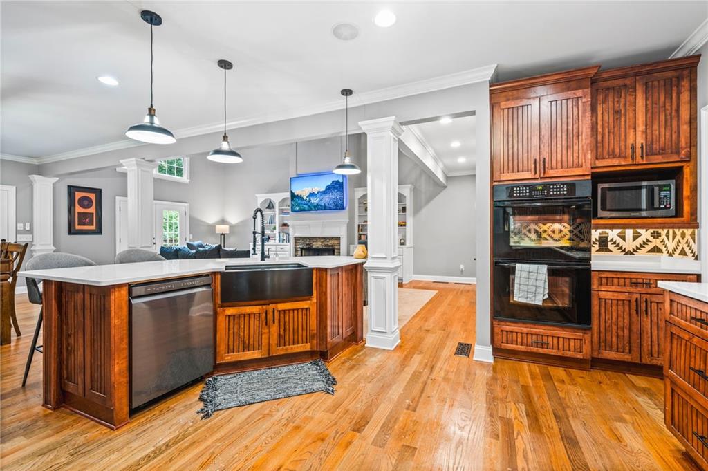 Kingston Square - Residential