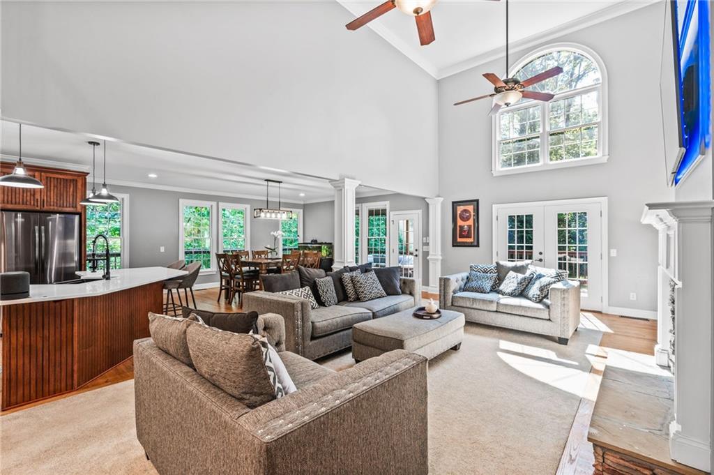 Kingston Square - Residential