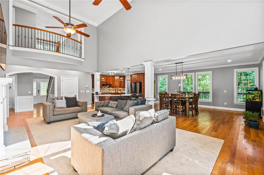 Kingston Square - Residential