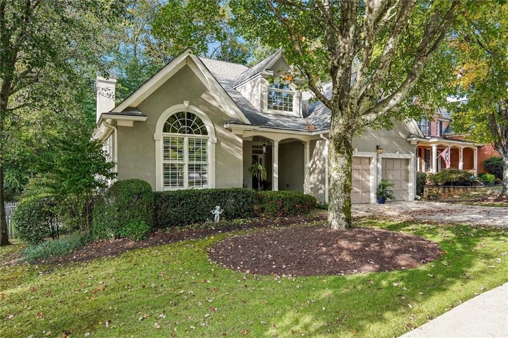 850 Lake Medlock Drive